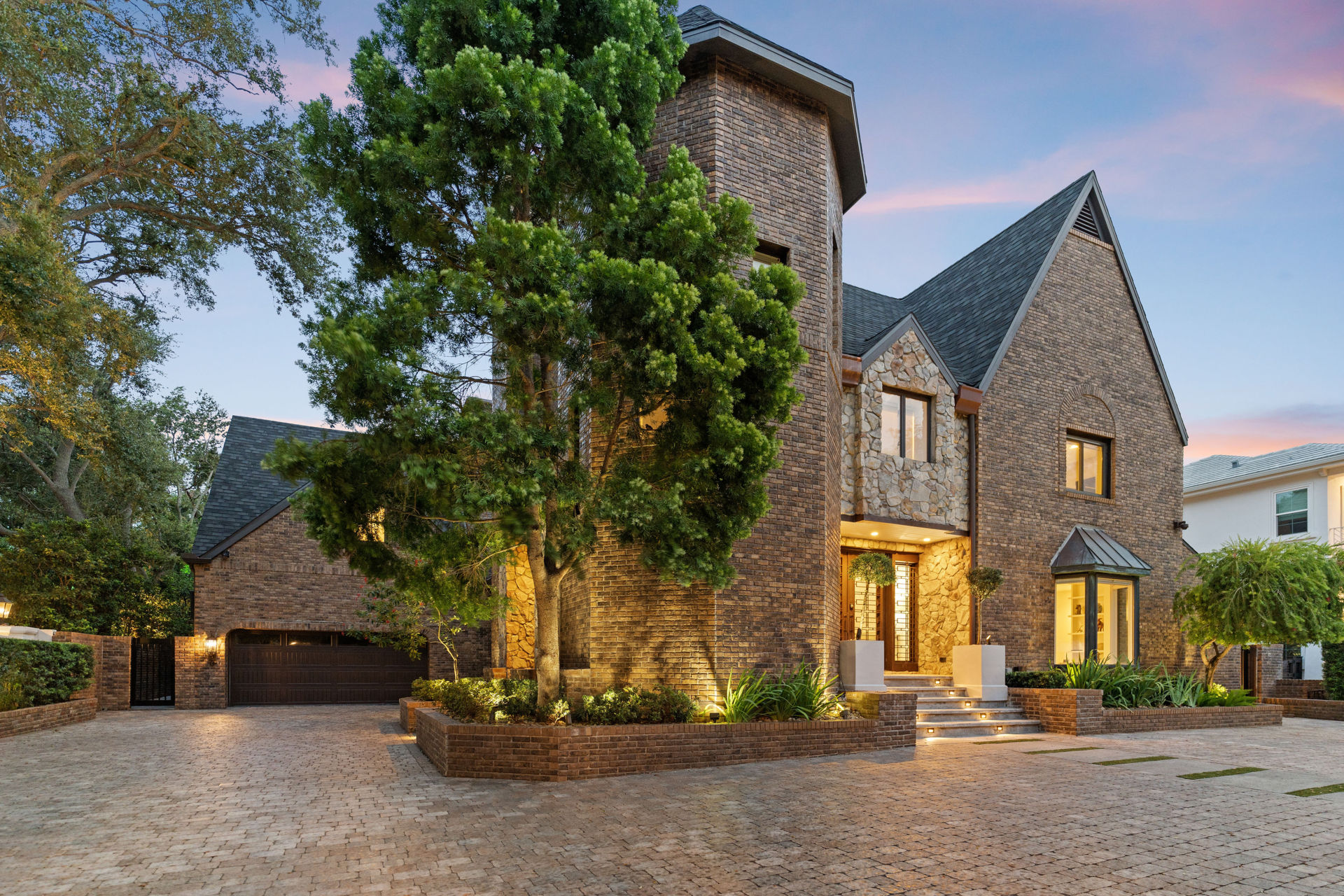 Tampa FL Real Estate Housing Data Updated for the Current Month